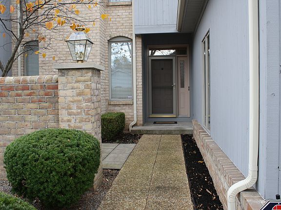 4th image of 37 Tobey Ct