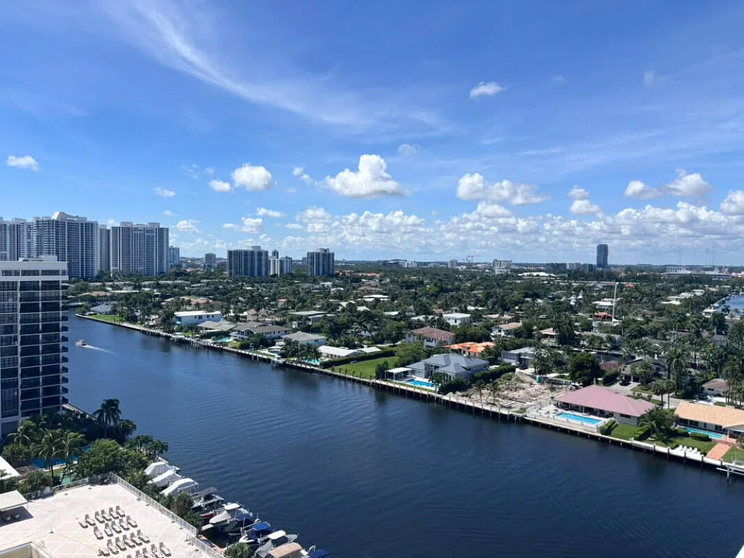 1 bed, 1.0 bath, 798 sqft, $2,260 — Photo 1