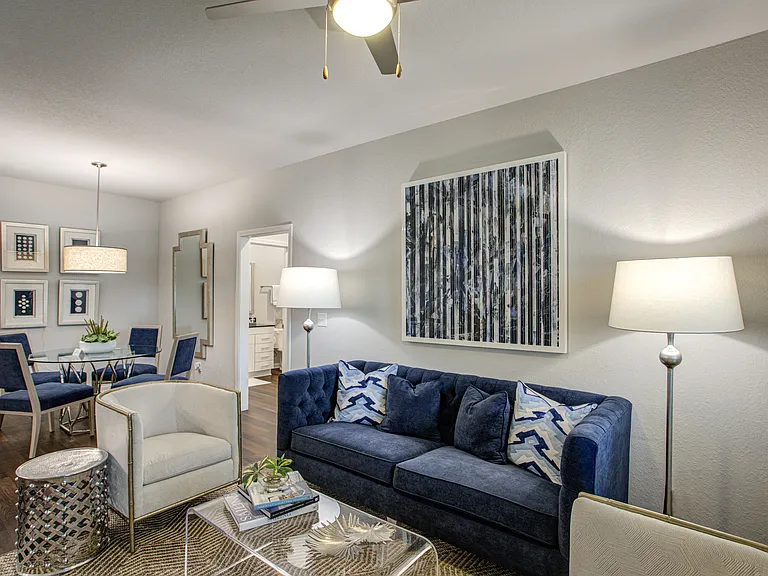 Bell Westchase — Photo 6