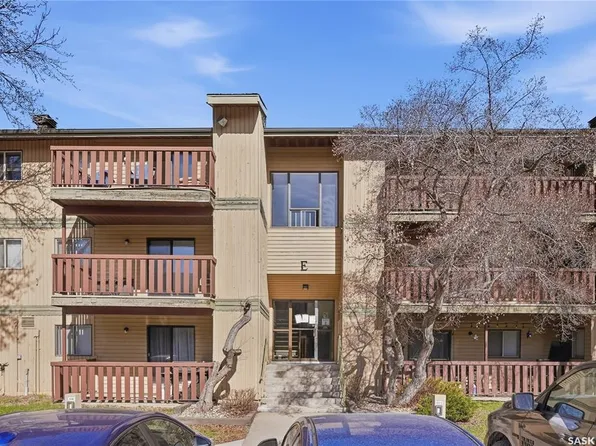 UNIT 301 E-1121 Mckercher DRIVE, Saskatoon, SK S7H 5B8