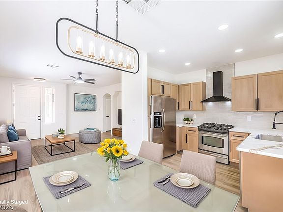 3rd image of 10709 Moon Flower Arbor Pl