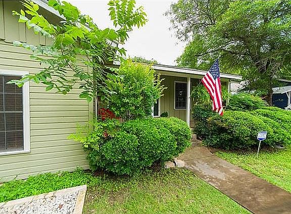 3rd image of 5715 Avenue D