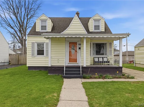 668 77th St, Niagara Falls, NY 14304