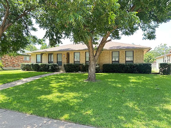 2nd image of 5823 Marview Ln