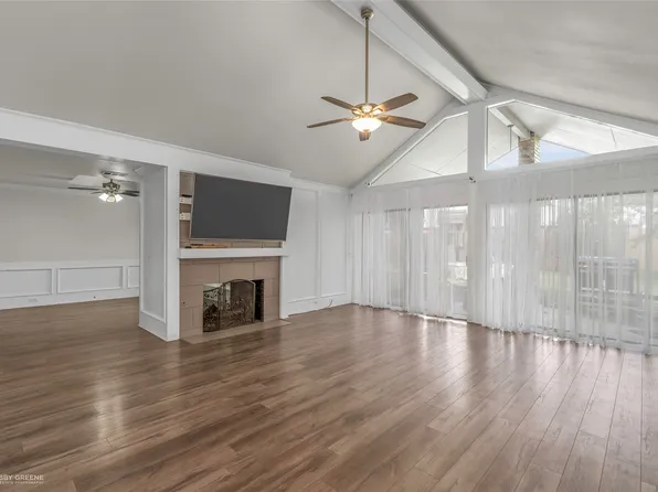 28 Sunnybrook Ln, Haughton, LA 71037