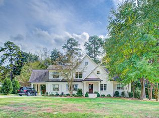 219 S Canterbury Rd, Charlotte, NC 28211