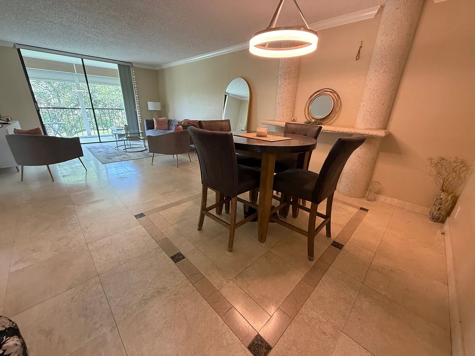 2 bed, $2,800 — Photo 4
