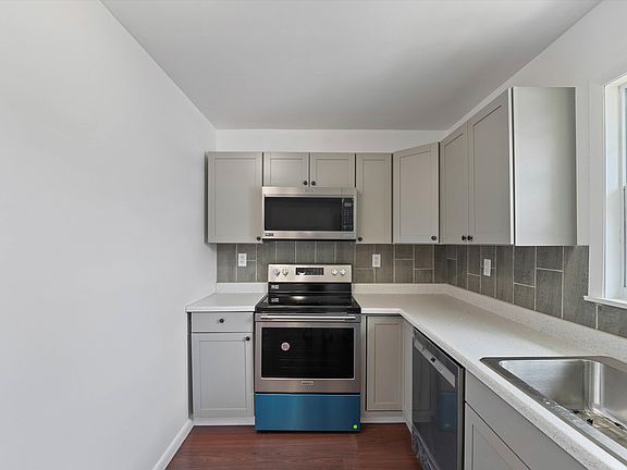 5th image of 513 47th St #B