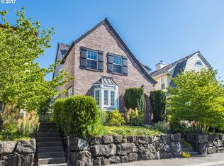 10211 NW Edgewood Dr, Portland, OR 97229