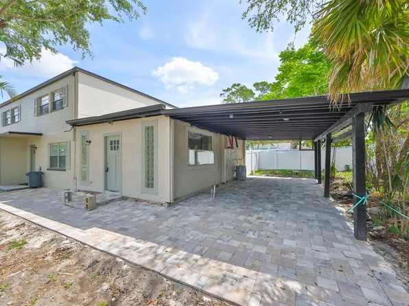 Largo Legacy Townhomes 1, 11916 133rd Ave N #5, Largo, FL 33778