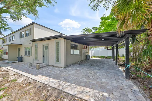 11916 133rd Ave N Photo 1