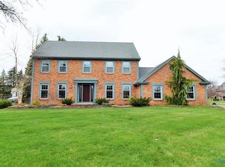 6810 Wynnbrook Ct, Holland, OH 43528