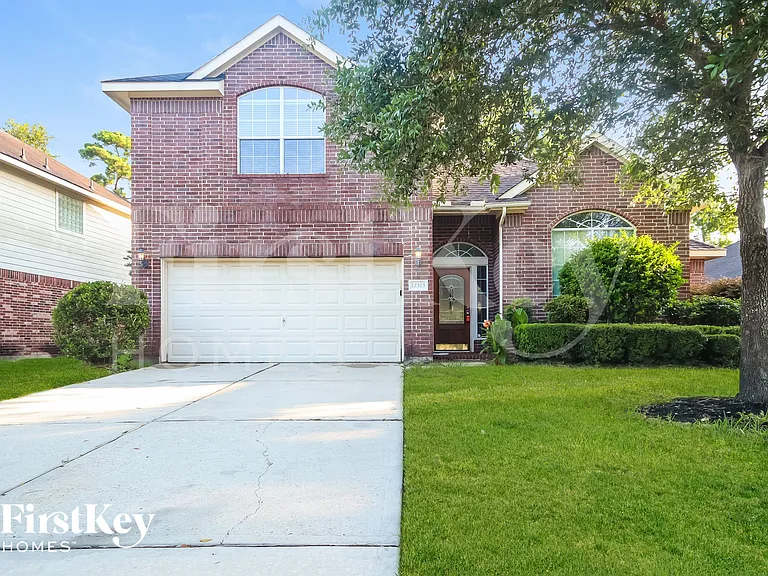 12323 Crescent Mountain Ln — Photo 1