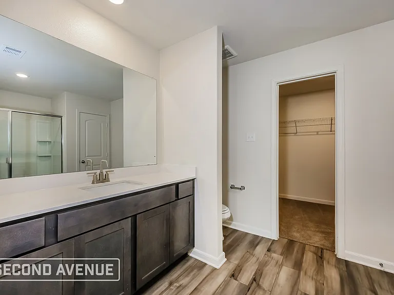 1321 Woodwinds Dr — Photo 15