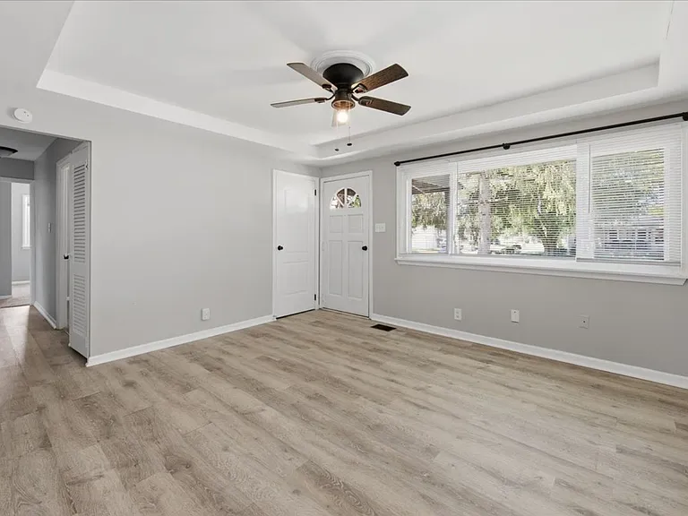 3057 Dawson St — Photo 4