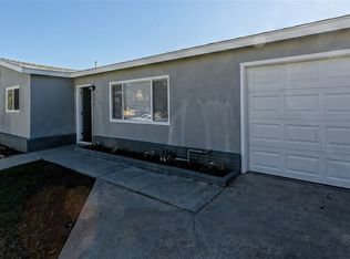216 Berkley Ct, Colton, CA 92324