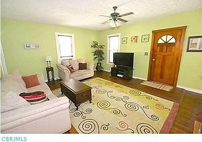 5th image of 85 Cherry St