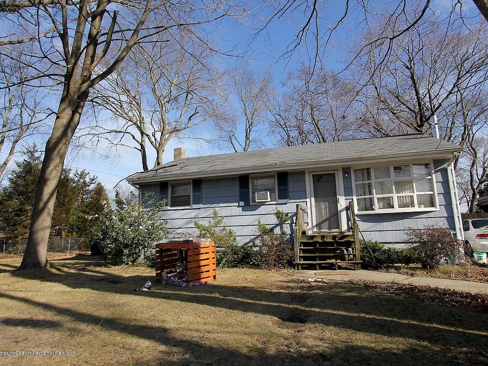 2nd image of 1506 Rogers Rd