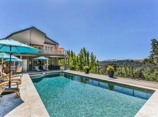 1 Mountain View Ln, Lafayette, CA 94549