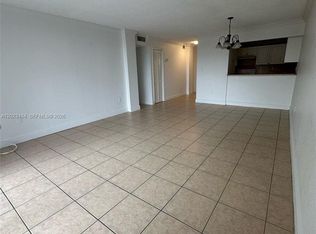 6930 Miami Gardens Dr APT 1-408, Hialeah, FL 33015