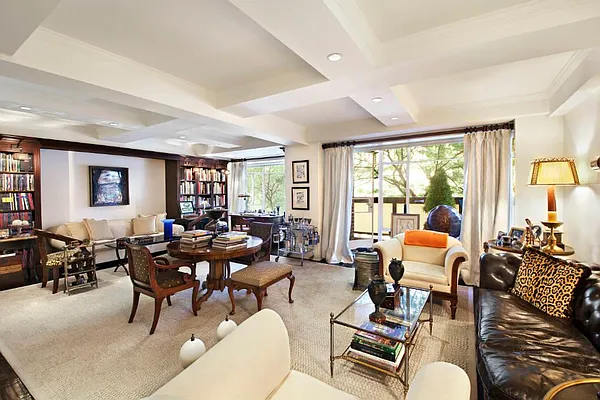 Sold by Town Residential | media 19