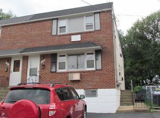 708 Carmen Dr, Norristown, PA 19401