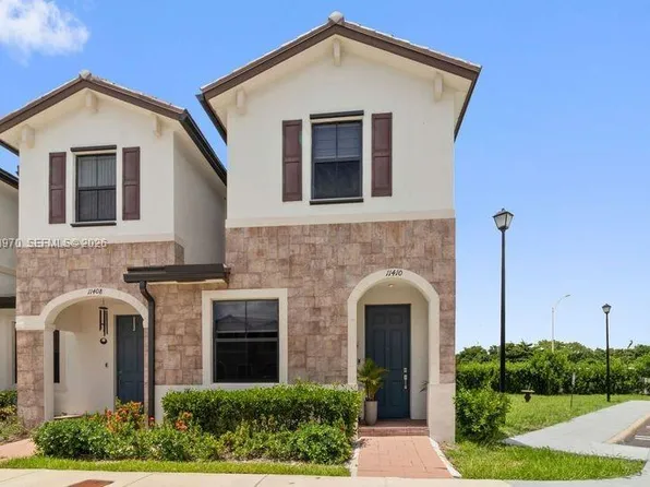 11410 W 34th Way, Hialeah, FL 33018