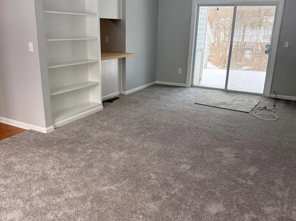 22 Clark St #22, Cazenovia, NY 13035