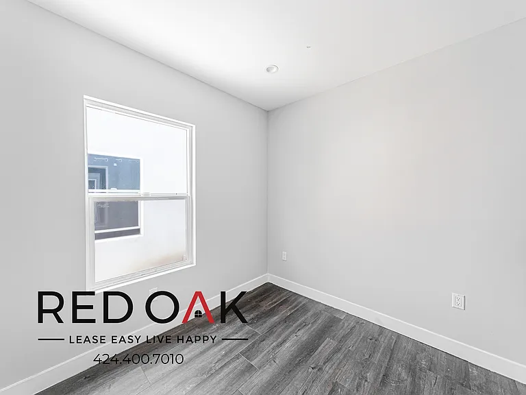 6429 1/2 S Victoria Ave #6429-1/2 — Photo 11