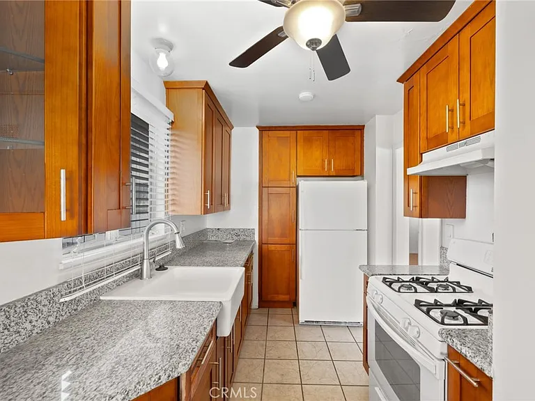 1124 Cordova St #2 — Photo 12
