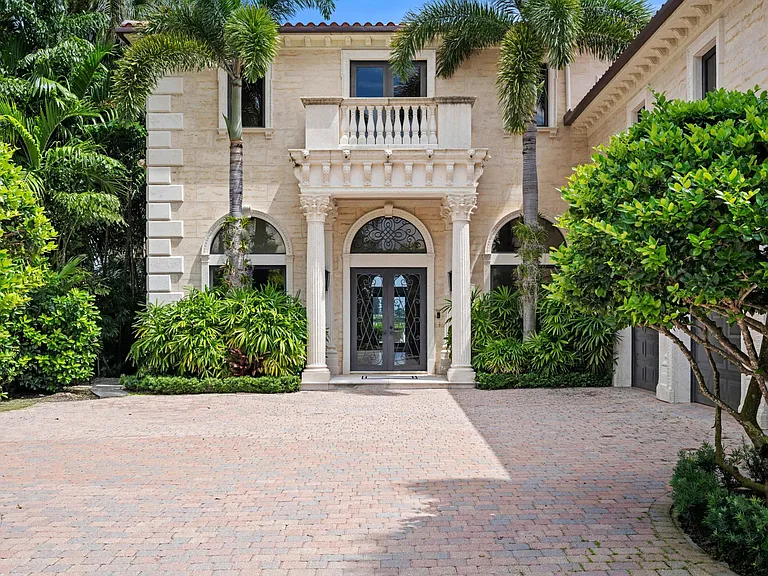 3240 N Flagler Dr — Photo 7