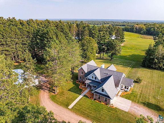 2nd image of 3168 Pioneer Rd
