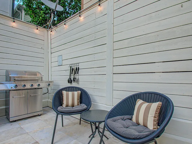 5620 Petty St — Photo 32