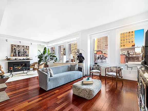 4th image of 66 Leonard St APT 7A