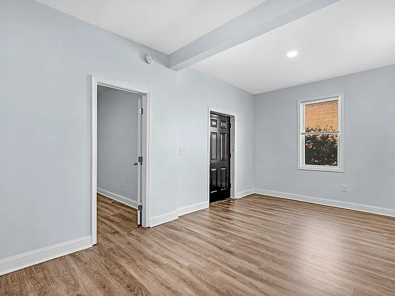 3501 Oakmont Ave — Photo 7