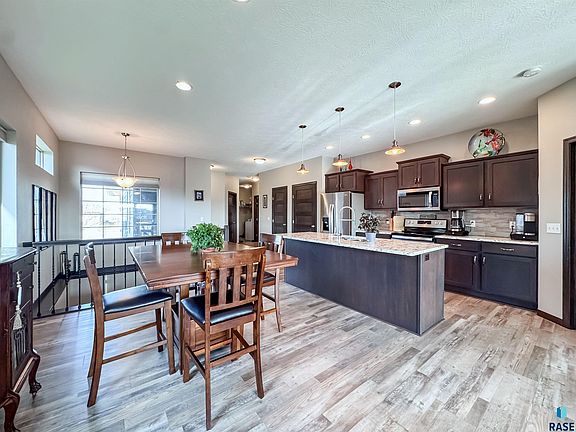 4th image of 9519 W Broek Dr