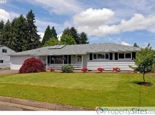 1193 Maclay Dr, Eugene, OR 97404