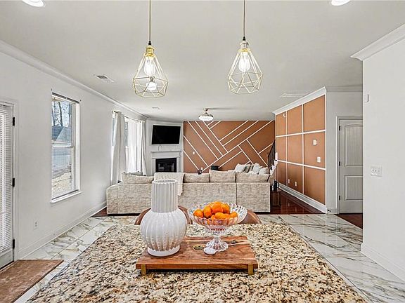 3rd image of 1406 Stone Ridge Ct