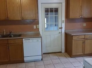 1066 Elizabeth Ave NW, Grand Rapids, MI 49504