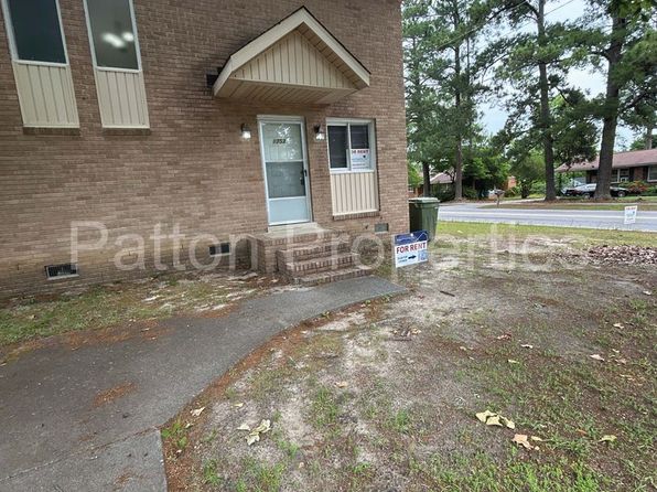 1751-1753 Woodford Rd