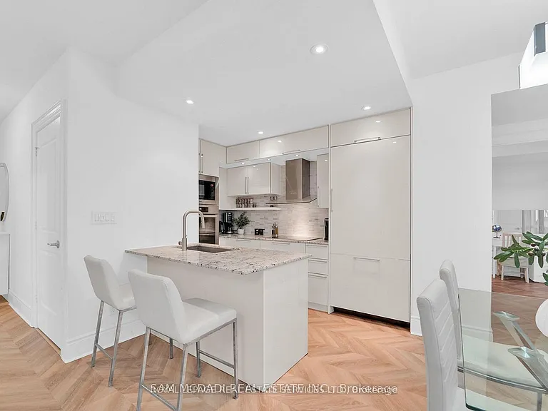 16 Brookers Ln #Penthouse 1 — Photo 8