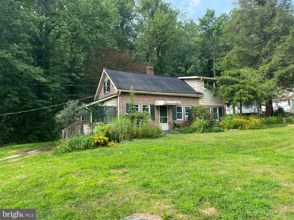 2962 Harmonyville Rd, Elverson, PA 19520