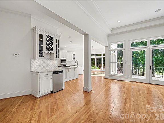 5th image of 11506 James Jack Ln