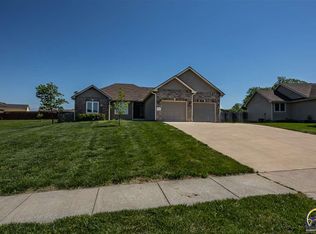 4738 NW Kendall Dr, Topeka, KS 66618