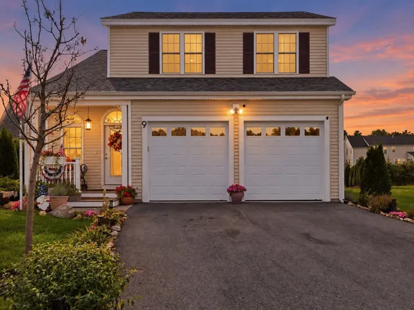 9 Settlers Ln #9, Holden, MA 01520