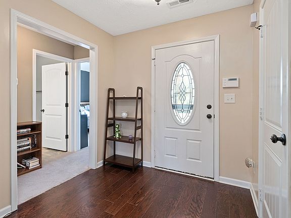4th image of 1345 Francesca Dr