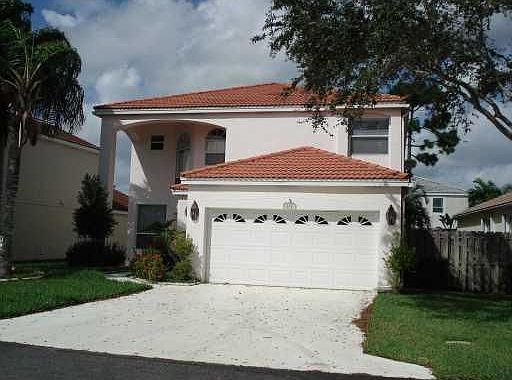 1st image of 117 Rosewood Ln