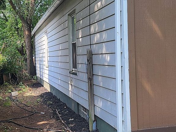 4th image of 7427 Spafford Rd