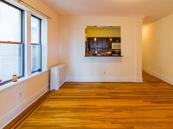 4th image of 270 Harrison Ave #-8-4