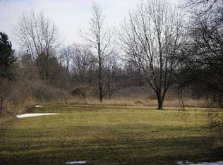 55245 8 Mile Rd, Northville, MI 48167